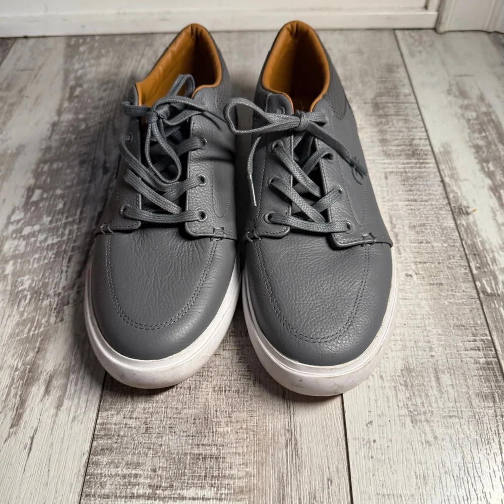 Lacoste Bayliss Vulc G416 Men’s Sneakers Grey Pebbled Leather Size 9 Casual Shoe